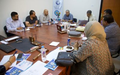 قسم التسويق يعقد اجتماعه ويقدم مقترحًا نحو الدكتوراه