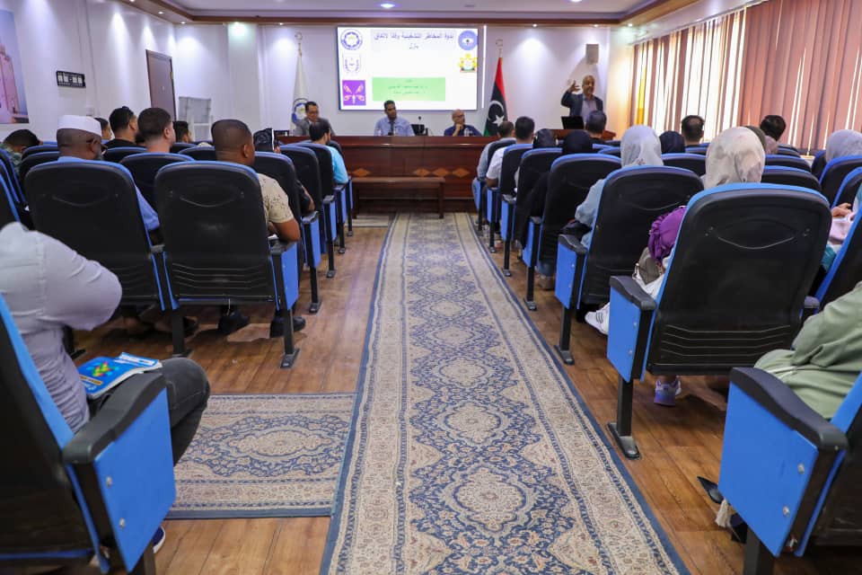 ندوة علمية حول إدارة مخاطر التشغيل بمنهجية بازل في جامعة بنغازي    