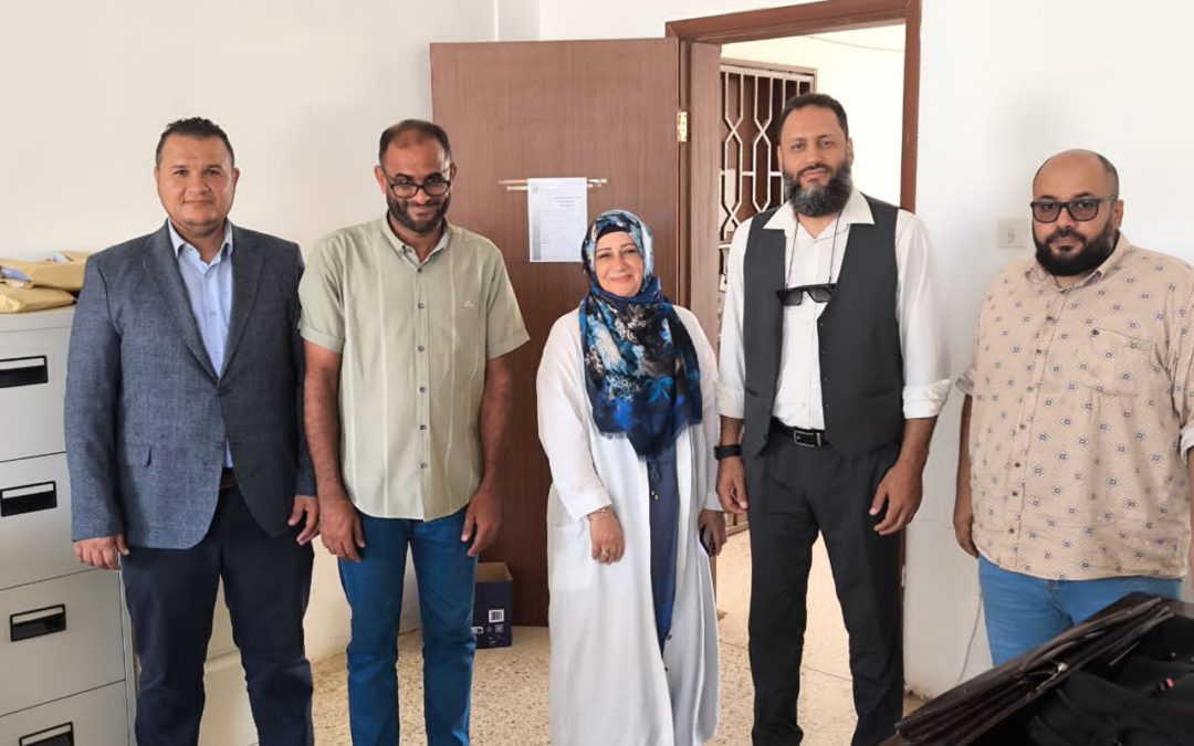تسليم مهام منسق الدراسات العليا بقسم العلوم السياسية في أجواء مهنية مشرّفة