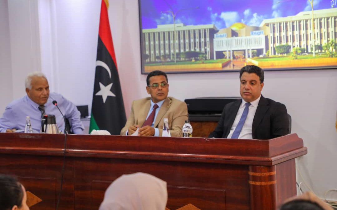 أثر إدارة المعرفة على تحقيق الإبداع الإداري: دراسة ميدانية على العاملين في شركة المدار الجديد بمدينة بنغازي