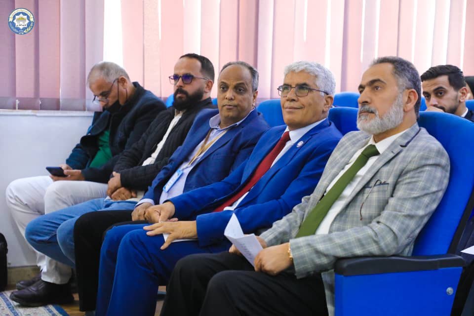 قسم الإدارة العامة يفتتح موسمه العلمي الأول