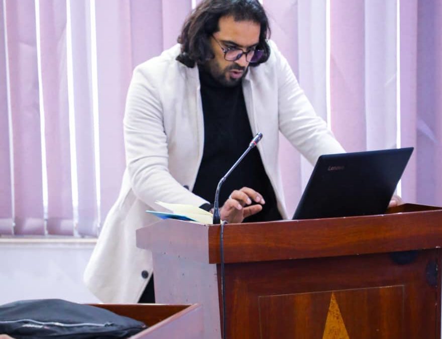 قسم التمويل والمصارف يعقد جلسات مناقشة مقترحات رسائل الماجستير