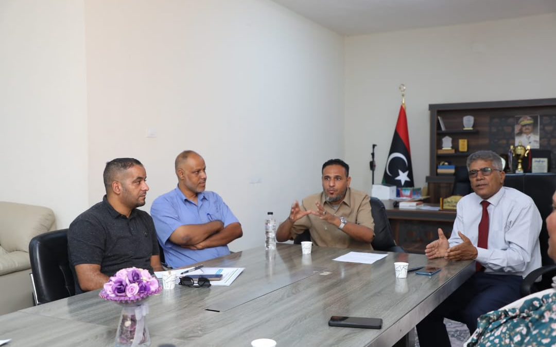 قسم الجودة بكلية الاقتصاد يناقش خطة الاعتماد البرامجي وتطوير البرامج الأكاديمية